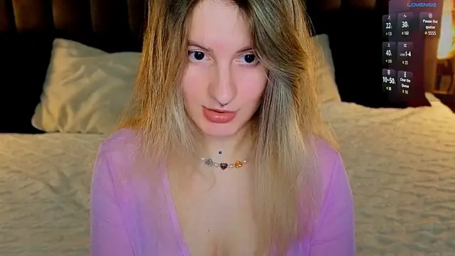 Daryana Gray online show from 05/12/26, 06:21