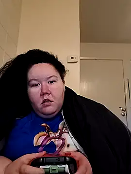 hisalphaqueen27 online show from 04/18/26, 12:47