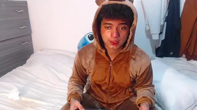 felipecams online show from 07/08/26, 08:19