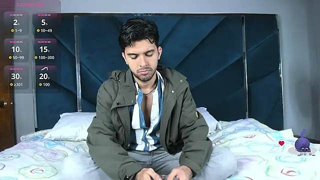 RodrigoColby2 online show from 04/15/26, 02:40