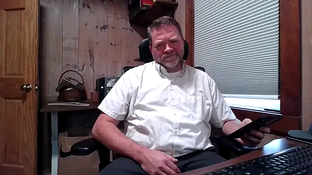 Snapshot of JJ_CONN78 chatting on 04/14/26, 12:22 JJ CONN78 online show from 04/14/26, 12:22