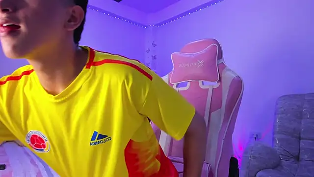 SaNti ll online show from 04/09/26, 02:22