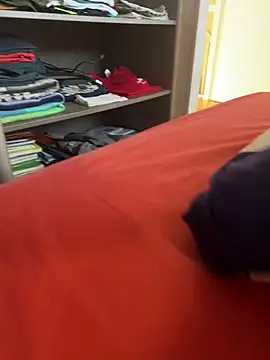 Snapshot of paul_coquin7 chatting on 04/14/26, 04:57 paul coquin7 online show from 04/14/26, 04:57