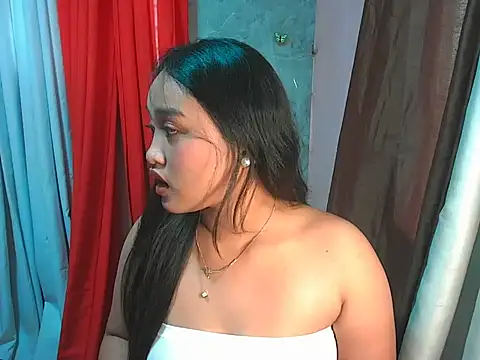 ur truelyhot dre online show from 04/15/26, 05:36