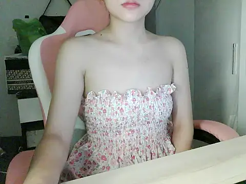 lucienguyen online show from 07/07/26, 11:42