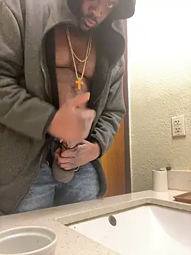 BlackZoos00769 online show from 04/19/26, 11:51