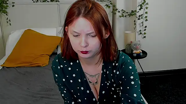 Charlotte Stee online show from 06/02/26, 02:02