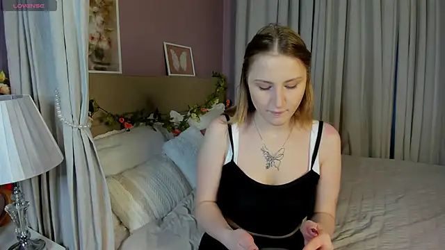 April Jackson online show from 04/16/26, 01:06