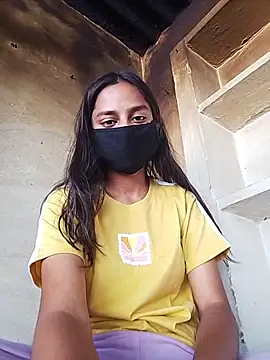 Snapshot of x_priya chatting on 04/13/26, 06:30 x priya online show from 04/13/26, 06:30