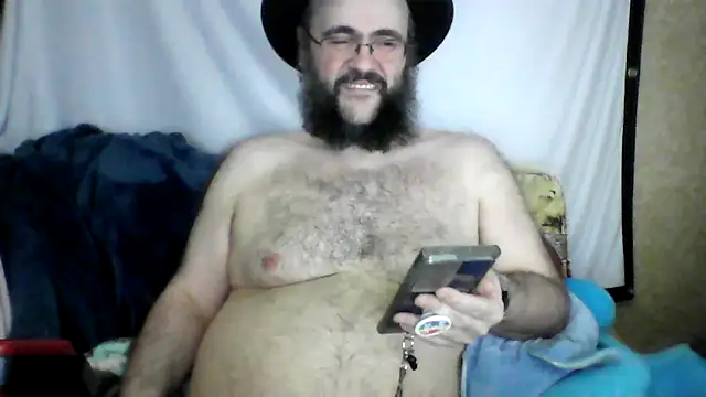 BriTheTopBear online show from 04/14/26, 03:12