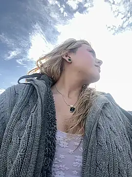 SilvyDiamond online show from 04/09/26, 04:23