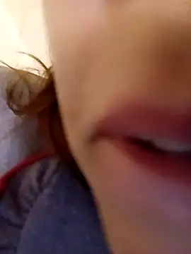 Nisrin ay online show from 04/14/26, 06:52