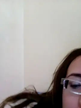 Nisrin ay online show from 04/14/26, 07:31