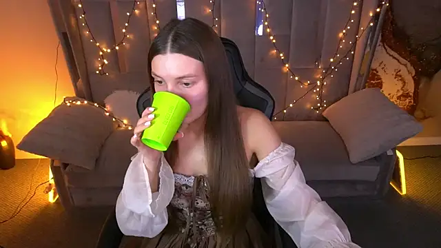 AshleyBaie online show from 04/14/26, 01:17