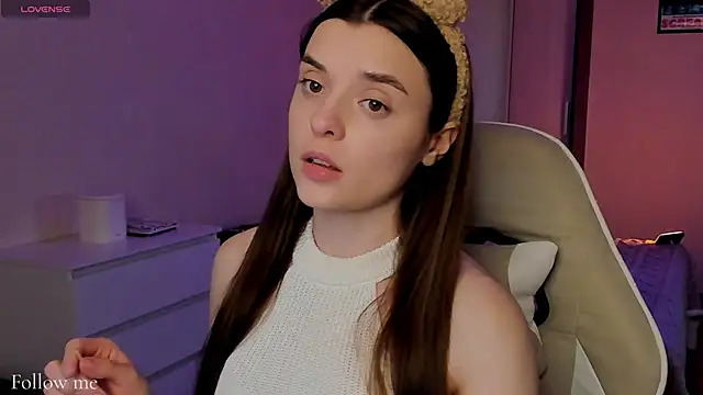 H4naFit online show from 04/14/26, 02:23