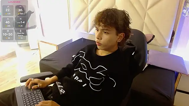 Elian tay online show from 04/15/26, 12:56