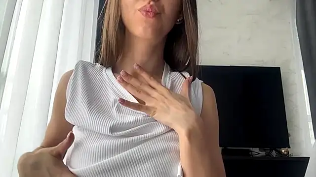 BrandyNorthcott online show from 04/10/26, 03:34