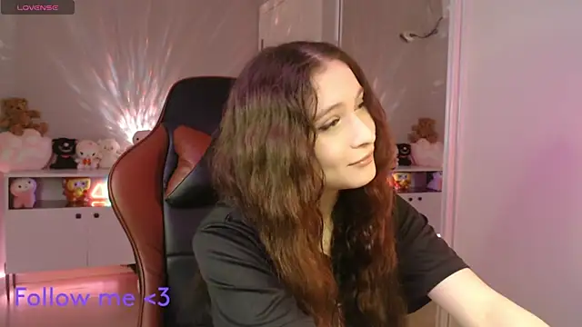 solitudebby online show from 04/11/26, 08:02