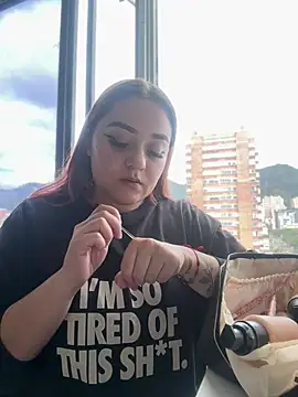 ziara white online show from 04/07/26, 07:47