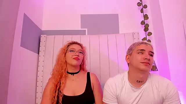 sebas and vanessa online show from 04/14/26, 07:42