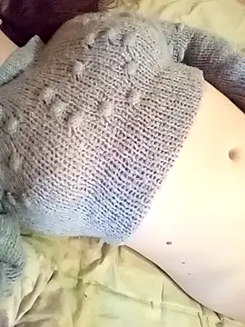 modest lolia online show from 04/15/26, 10:10