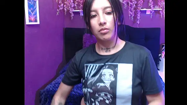 lilysmile online show from 04/10/26, 01:27