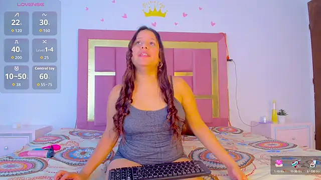 Snapshot of KatalinaSunset chatting on 04/16/26, 01:12 KatalinaSunset online show from 04/16/26, 01:12