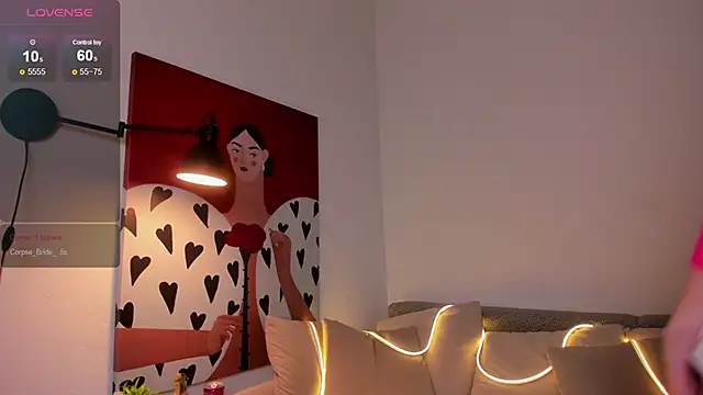 Snapshot of Alice_Mart chatting on 04/15/26, 08:53 Alice Mart online show from 04/15/26, 08:53