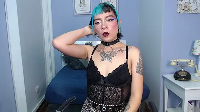 Snapshot of velveth_noir chatting on 04/09/26, 01:27 velveth noir online show from 04/09/26, 01:27