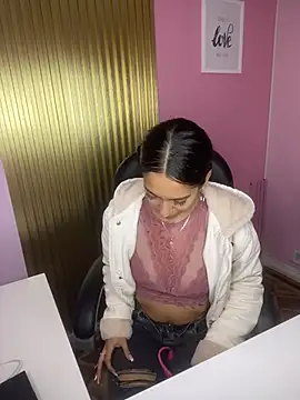 DulceLatinaxo online show from 07/16/26, 10:49
