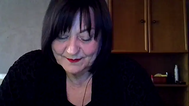 Snapshot of bagiraa_a chatting on 04/16/26, 02:18 bagiraa a online show from 04/16/26, 02:18