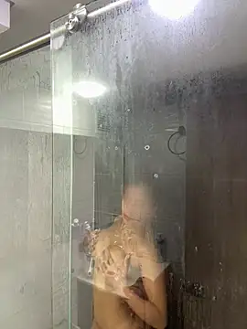 Snapshot of lunasex06 chatting on 04/09/26, 12:54 lunasex06 online show from 04/09/26, 12:54