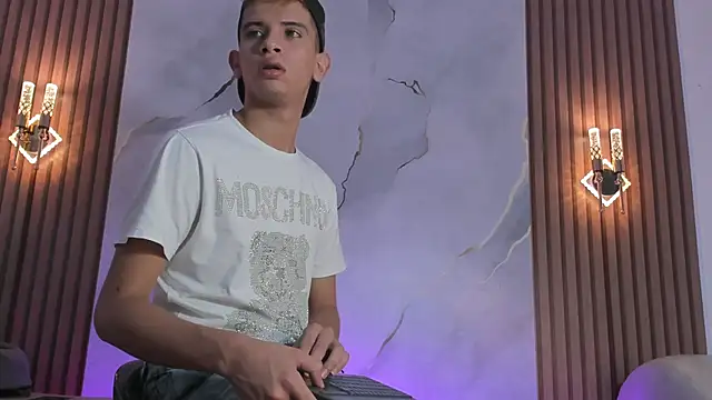 Ethanhot os online show from 04/09/26, 06:02