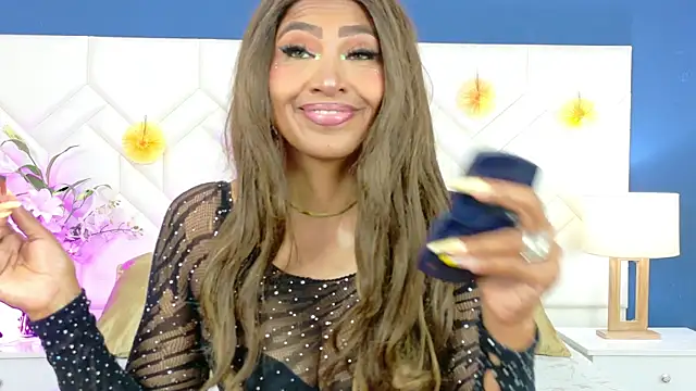 Kiara Parker  online show from 06/25/26, 08:24