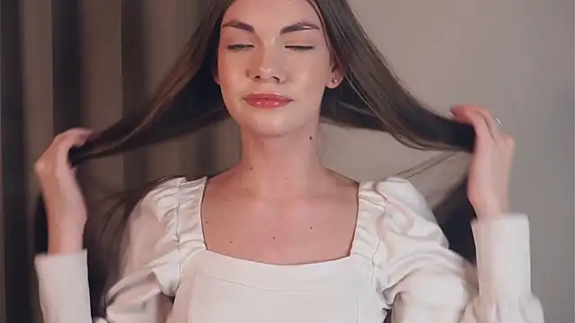 Snapshot of KianaNulle chatting on 04/14/26, 02:34 KianaNulle online show from 04/14/26, 02:34