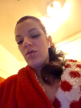 Snapshot of SweetMomy_ chatting on 04/15/26, 02:51 SweetMomy online show from 04/15/26, 02:51