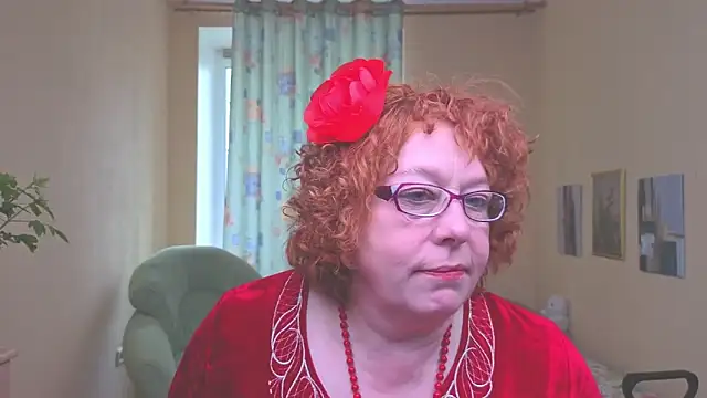 Fara Flutte online show from 04/30/26, 05:25