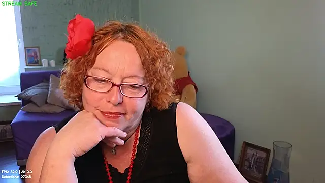 Fara Flutte online show from 06/21/26, 08:28