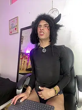 lucius morningstar online show from 04/10/26, 08:35