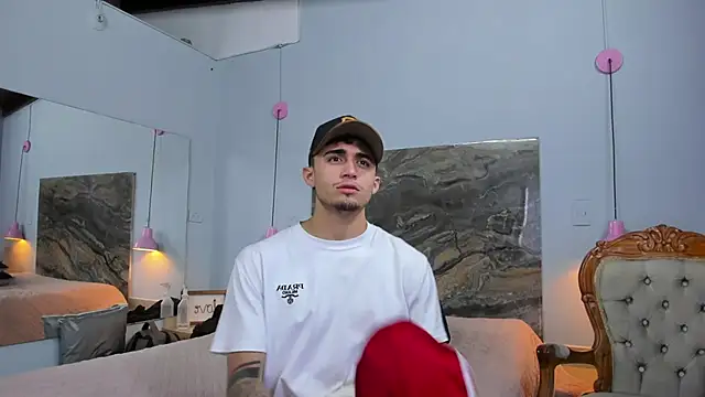 James-06 online show from 04/15/26, 12:01