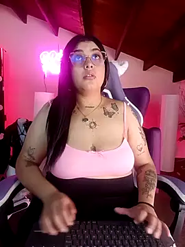 Snapshot of CherryRosexxx chatting on 04/09/26, 06:46 CherryRosexxx online show from 04/09/26, 06:46