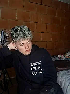 Megan-c online show from 04/12/26, 04:06