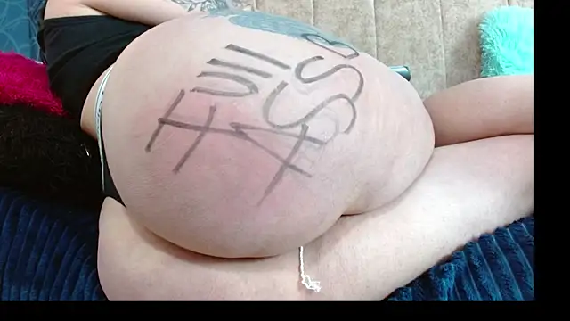 Snapshot of Melanie_Slut_nasty chatting on 06/06/26, 08:57 Melanie Slut nasty online show from 06/06/26, 08:57