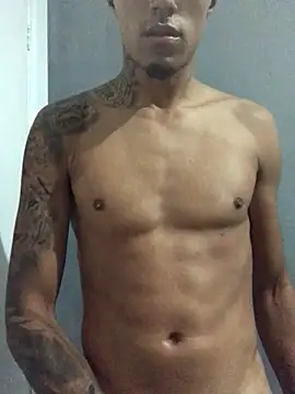 mauriciosouza02 online show from 04/09/26, 10:26