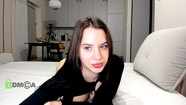 Snapshot of Candy48 chatting on 12/03/24, 07:44 Candy48 online show from 12/03/24, 07:44