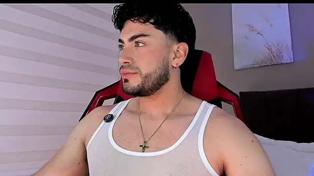 Snapshot of Alexander_Diazz chatting on 04/09/26, 01:05 Alexander Diazz online show from 04/09/26, 01:05