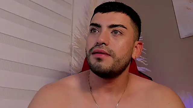 Alexander Diazz online show from 05/16/26, 01:02