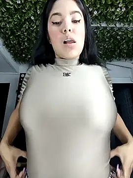 BrendaBloom  online show from 04/16/26, 02:12