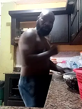 Salchichon18 online show from 05/11/26, 02:34