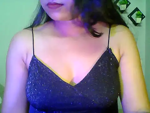 Snapshot of Saxy_Mony002 chatting on 07/22/26, 03:37 Saxy Mony002 online show from 07/22/26, 03:37